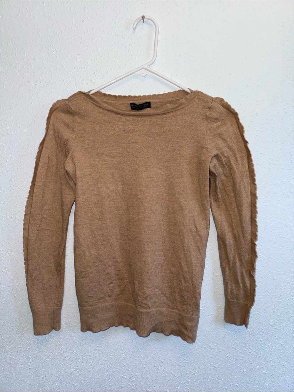 Banana Republic Merino Wool Camel Brown Scallop-Trim Crewneck Sweater